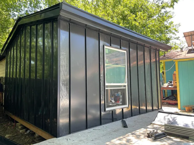 Black standing seam metal wall panels for Metal Roof Installation in Canyon